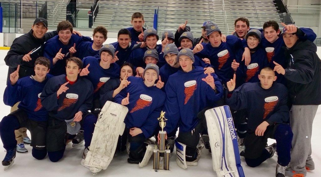 IceHockey_040815A