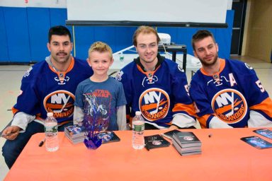 Islanders_120215A