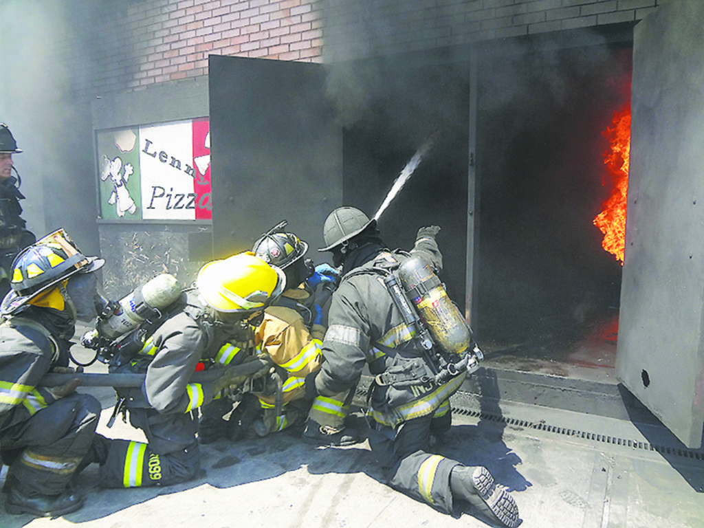 JuniorFire_081016A