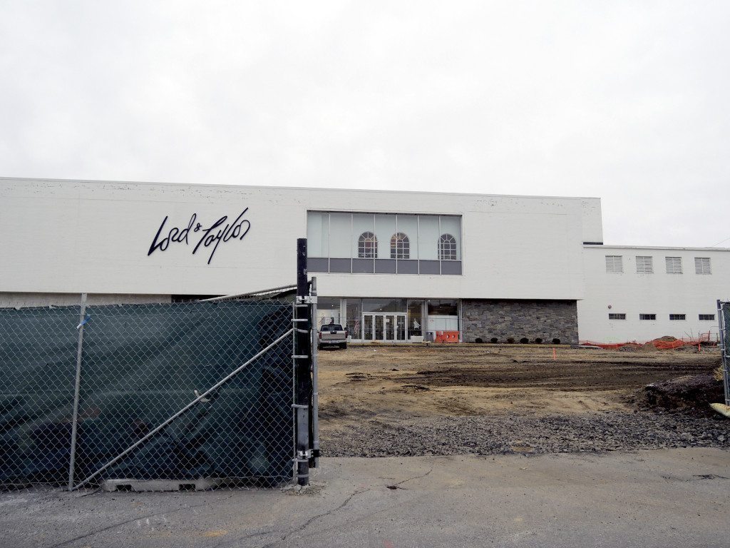 Lordandtaylor030215A