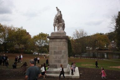 Mackay Statue