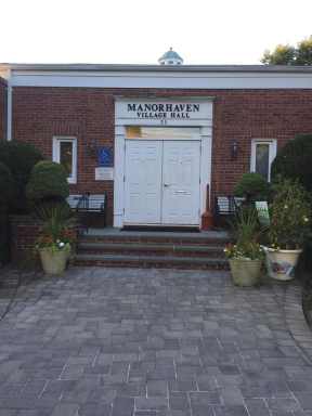Manorhaven_090518A
