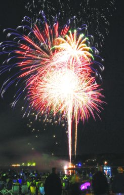 MemorialDayTOWN_051816.A
