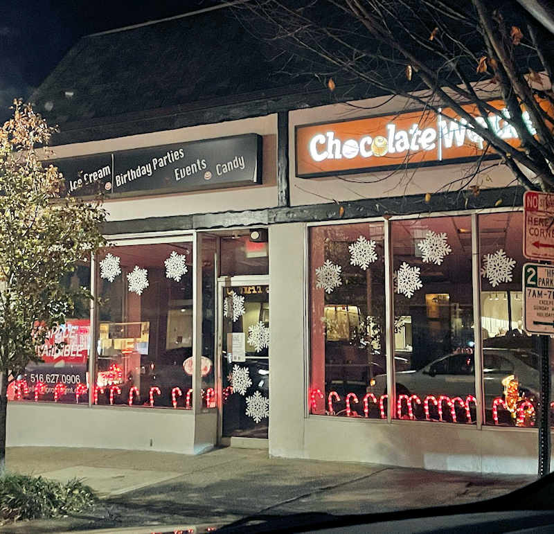 Merry Little Manhasset WEB A