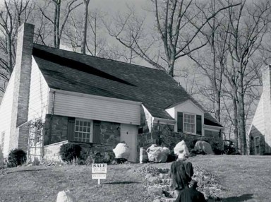 Miracle on 34th St Manhasset home
