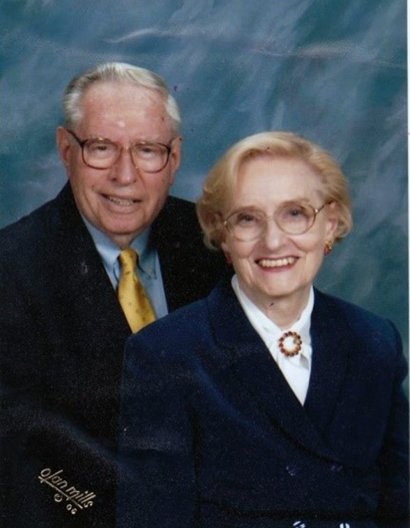 ObitOltmanns_112515A