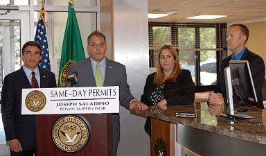 https://longislandweekly.com/wp-content/uploads/2017/08/OysterBayPermits1.jpg