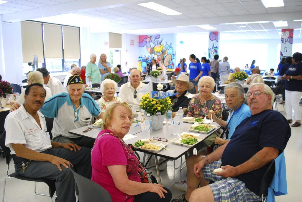 PrideseniorlunchvivT