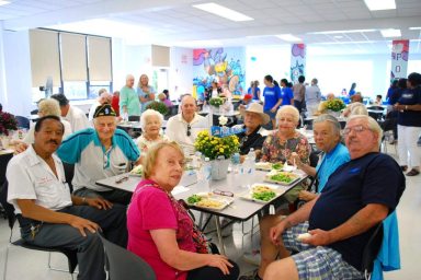 PrideseniorlunchvivT