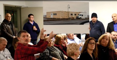 https://longislandweekly.com/wp-content/uploads/2018/03/RACMeeting_022118_A.jpg