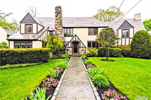 75 Ivy Way
