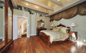 RealEstate 100716C