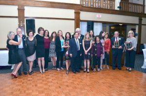 Senior Center Board and gala committee members with honorees D’Urso and Schimel. (Photos by John Meehan)