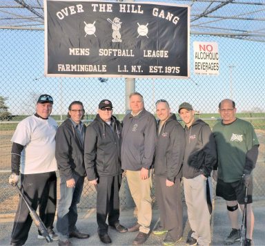 Softball_050416A