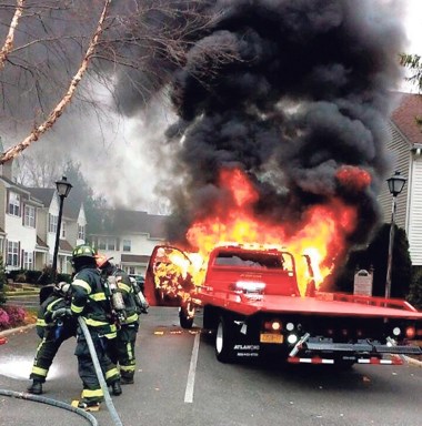 TruckFire_121416b