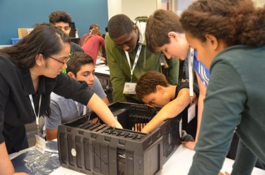 WCTD Students Build Computer STEAM (use)