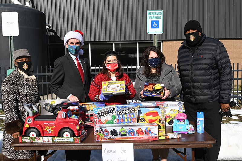 Members of Governor Cuomo’s Administration Distributes Holiday Toys on Long Island