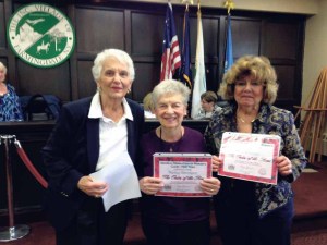 WomenClubAwards 081716 B