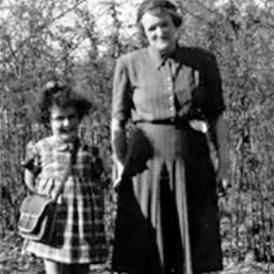 A young Gloria Glantz and Marianna Kowalczyk