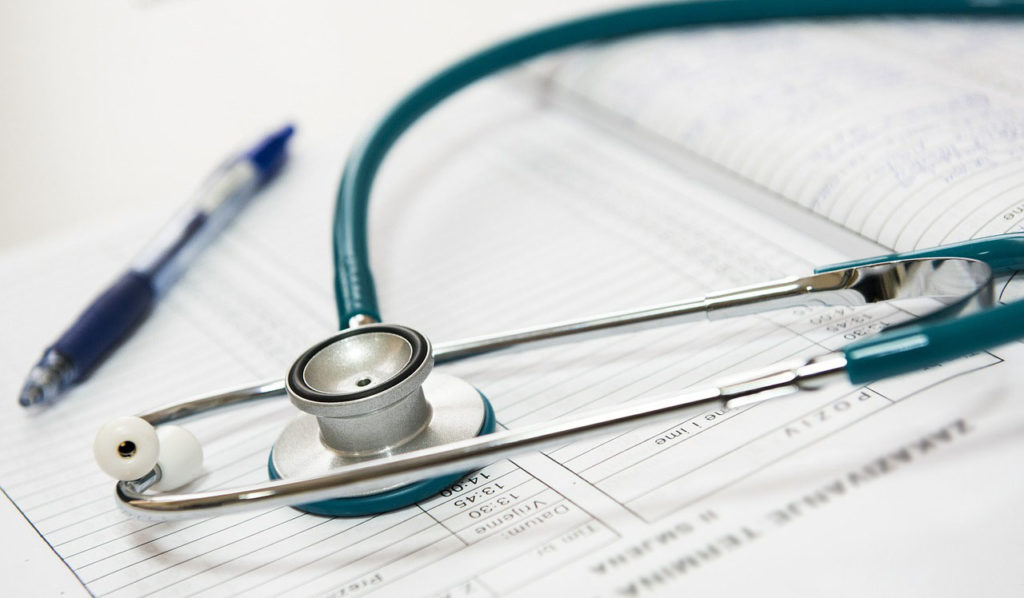 http://hicksvillenews.com/wp-content/uploads/2017/11/health-care.jpg