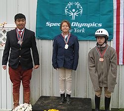 oysterbay 2011 11 chu albert medal