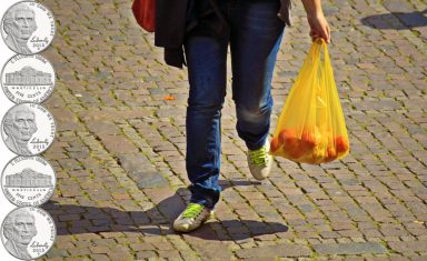 http://hicksvillenews.com/wp-content/uploads/2018/01/plastic-bags-nickels3.jpg