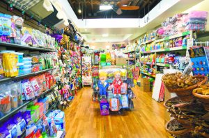 PoliticalToys_081016D