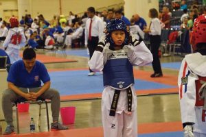 Wong prepares for a match.