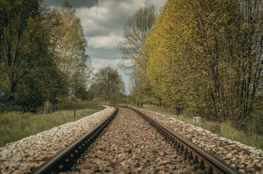 tracks-2043177_1280