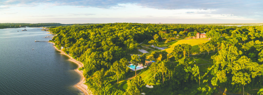 village-club-of-sands-point-mansion-12