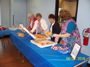 2018 Pizza Party Servers Evelyn Carolyn Sara Ginny 1024x768 1
