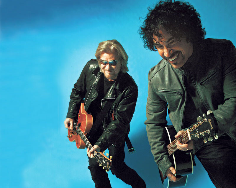 300resolution-daryl-hall-and-john-oates-credit-mick-rock2