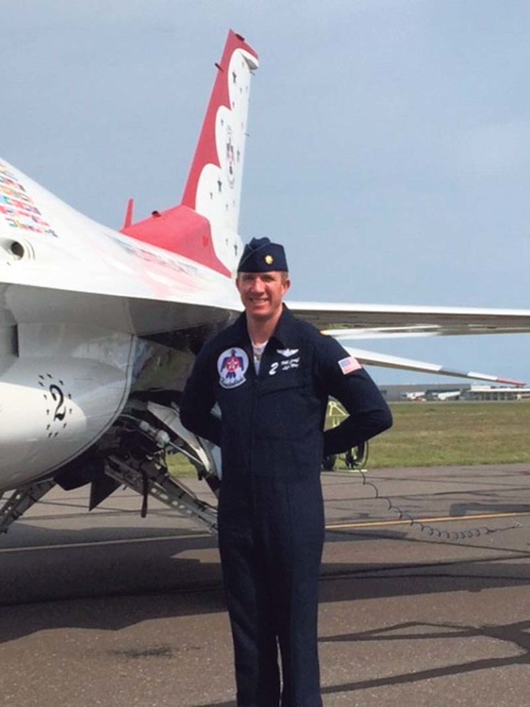 AirShow F 768x1024 1