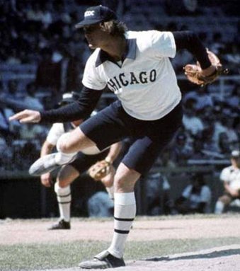 BadBaseballJersey_081216.WhiteSox