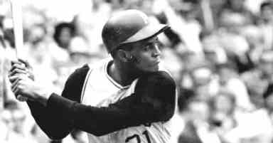 Clemente Roberto 1478.98_BAT_NBL-BaseballHall