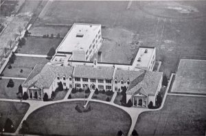 HicksvilleHighSchool 112720B 1024x681 1