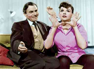 JudyGarland_a-star-is-born_iV4r4K_MovieStillsDB