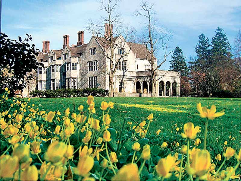 LIMansions_CoeHall