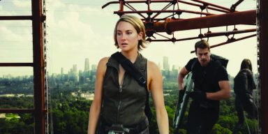 MarchMoviePreviews_Allegiant_030216D
