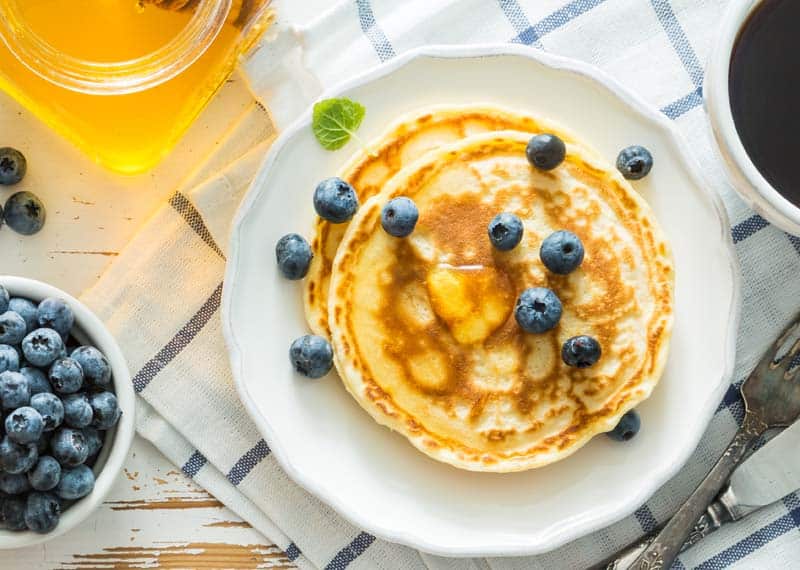Breakfast – pancakes with blueberries