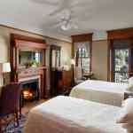 Victorian Queen Twin Lake