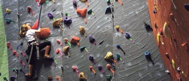 WINTER_IndoorActivities_IslandRock