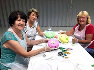 cakedecorating 082416 c