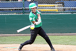 gardencity 2012 08 little league girls 2