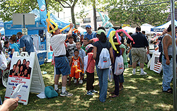 hicksville 2010 07 streetfair5