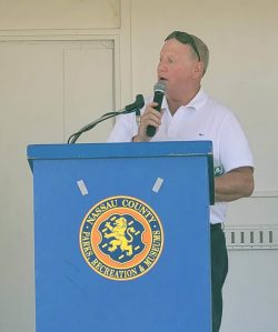 hicksvillestreet fair.druckera 855x1024 1