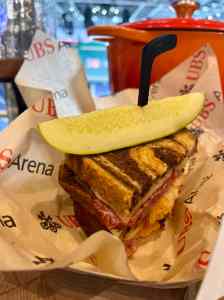 img e1537 768x1024 1