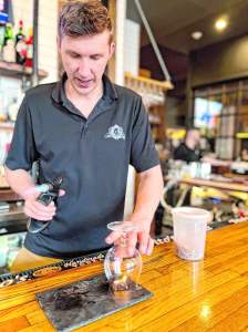 img e7571 768x1024 1