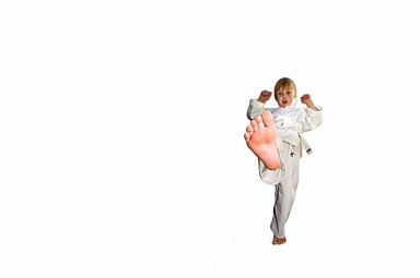 karate-girl-1435174