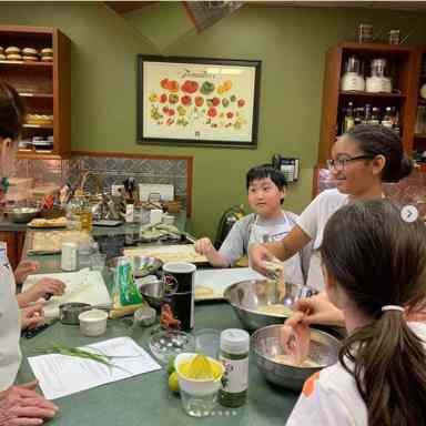 kids cooking